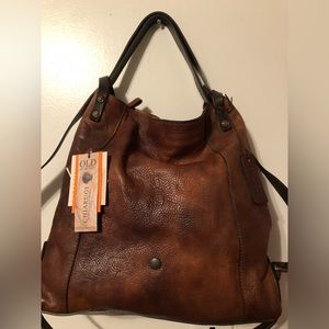 CHIARUGI Italian leather shoulder bag/backpack NWT